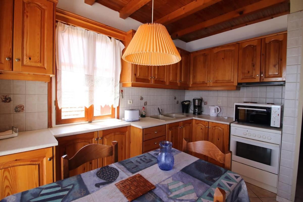 Sonia'S Apartment In Fiscardo Waterfront Фискардон Экстерьер фото